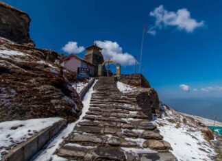 Tungnath Trek: A Complete Travel Guide to the Highest Shiva Temple in the World tungnath trek